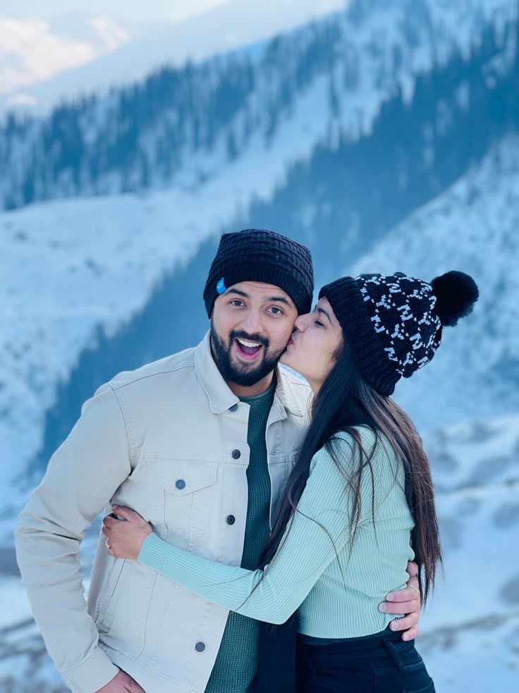 Kashmir Honeymoon Tour Package