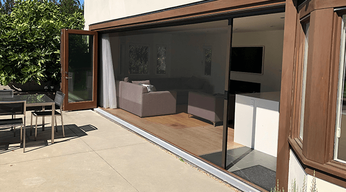 Retractable Patio Bug Screen
