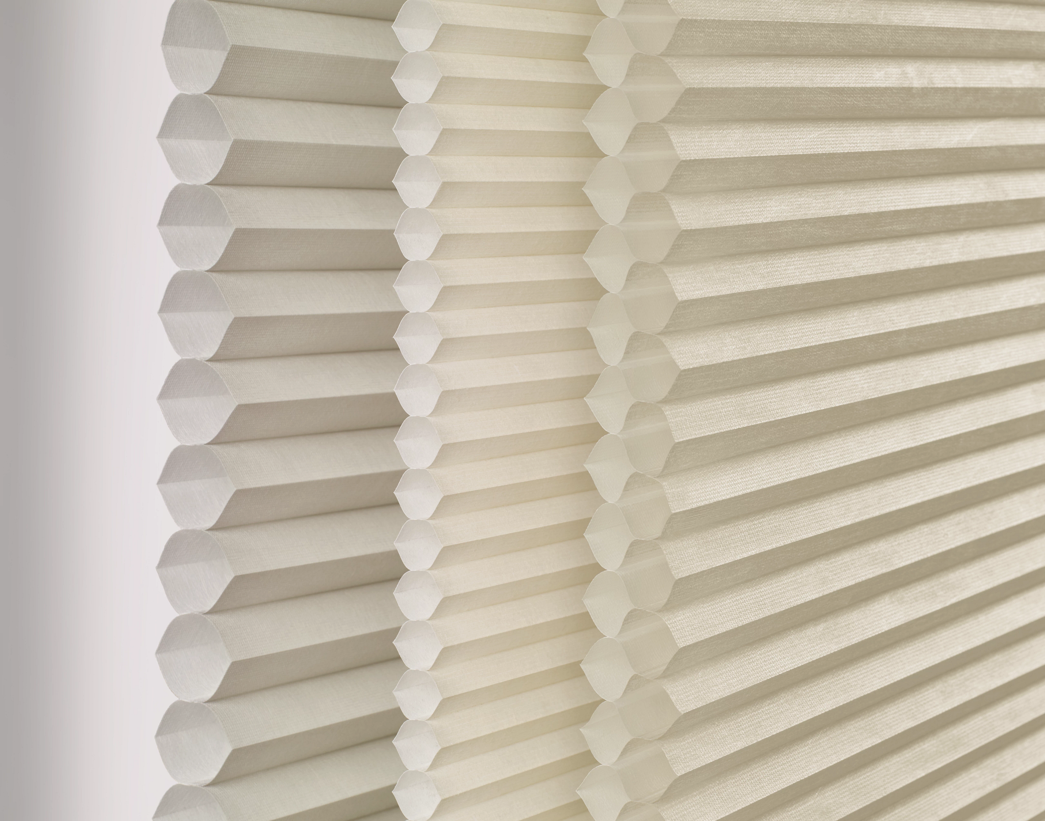 Types of VistaShades cellular blind sizes in Chillwack