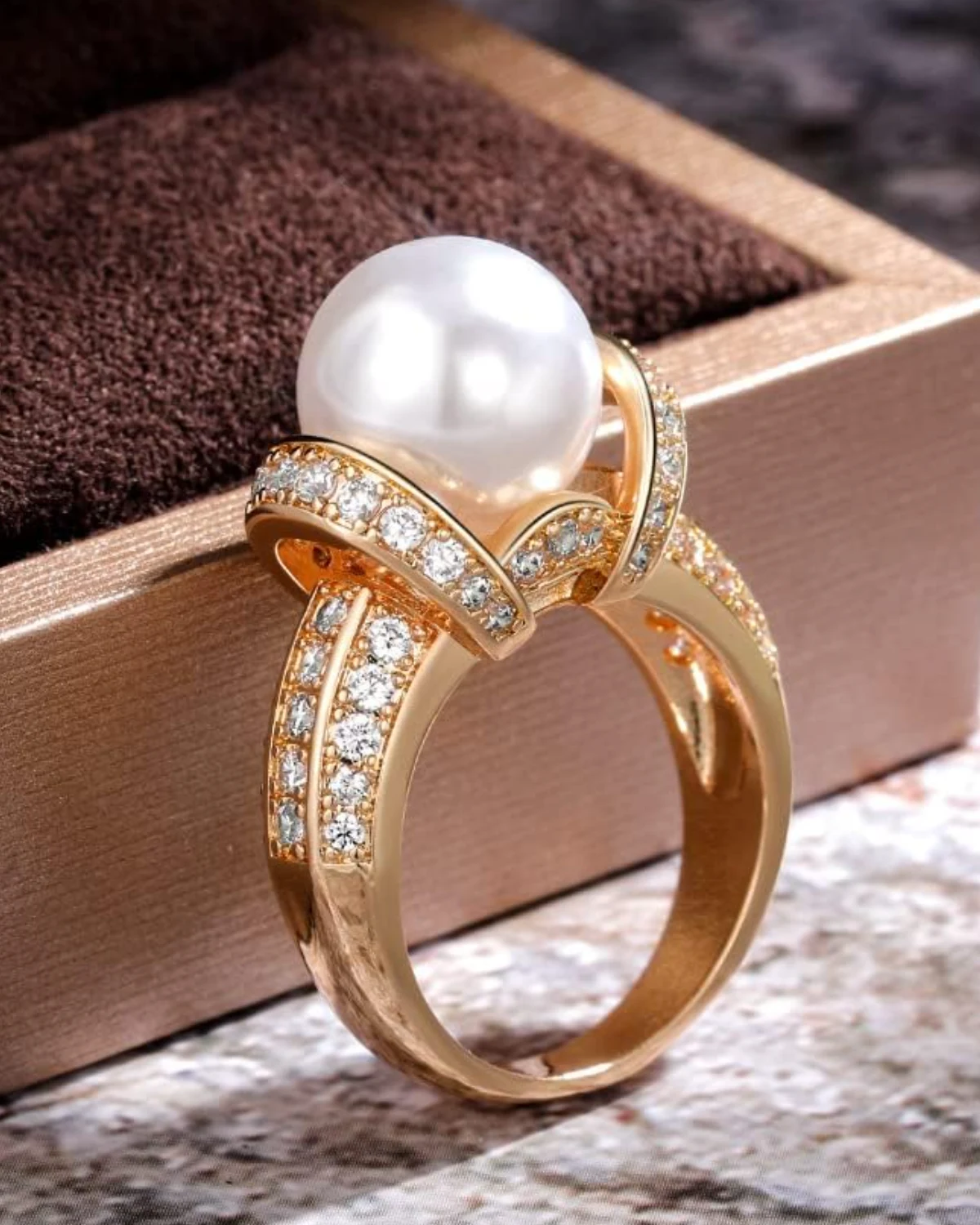Anillo perla cultivada