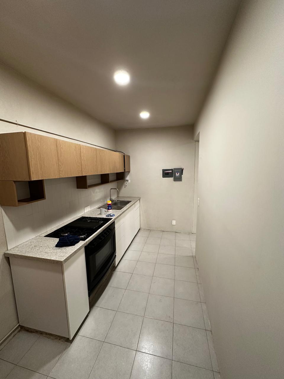 Casa en Venta — Calle Gobernador, San Miguel Chapultepec, Miguel Hidalgo - Vista Principal Casa en Venta — Calle Gobernador, San Miguel Chapultepec, Miguel Hidalgo - Vista Principal
