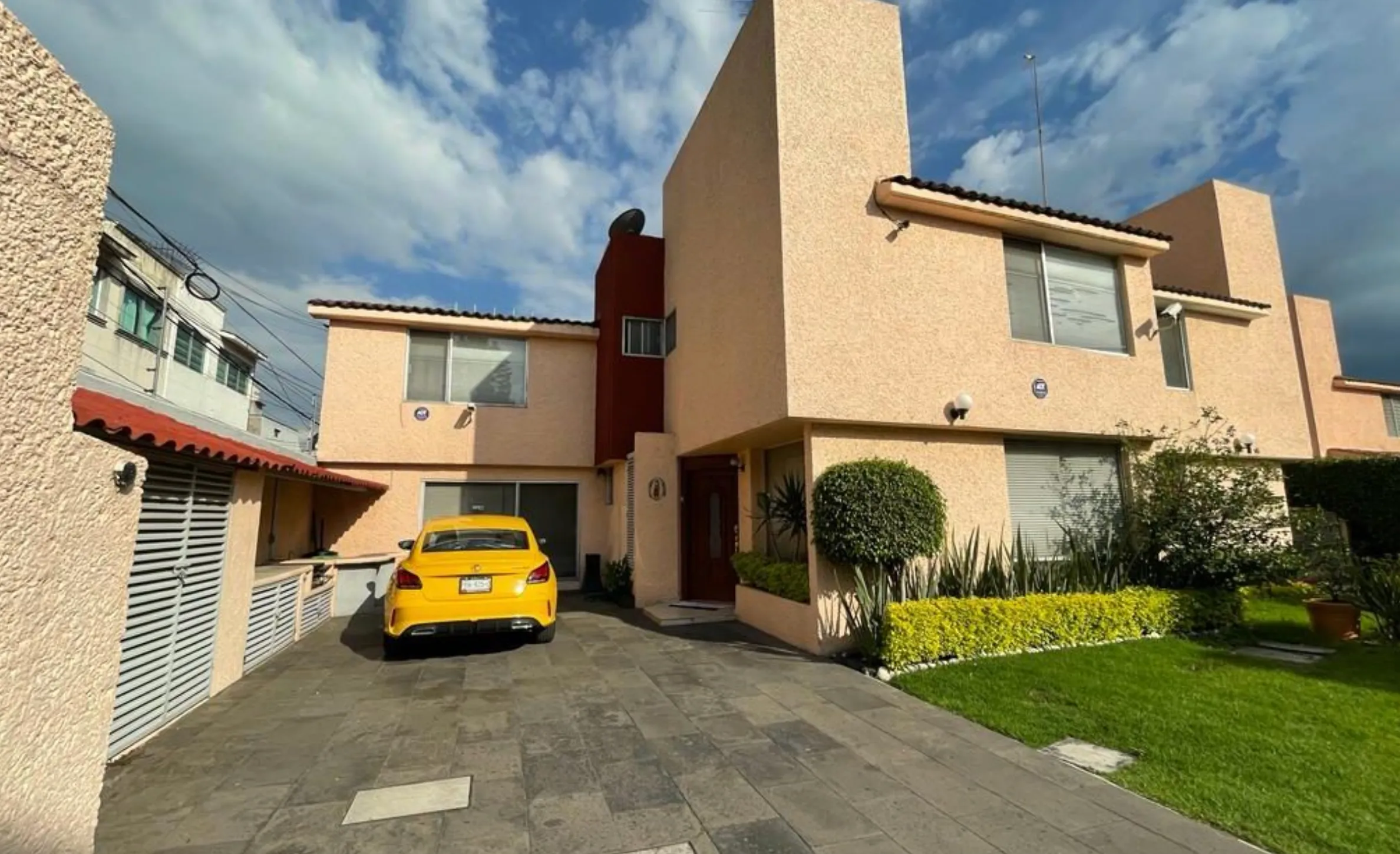 Casa en Venta - Privada San Lorenzo, San Juan Tepepan, Ciudad de México - $8,500,000 - Vista Principal