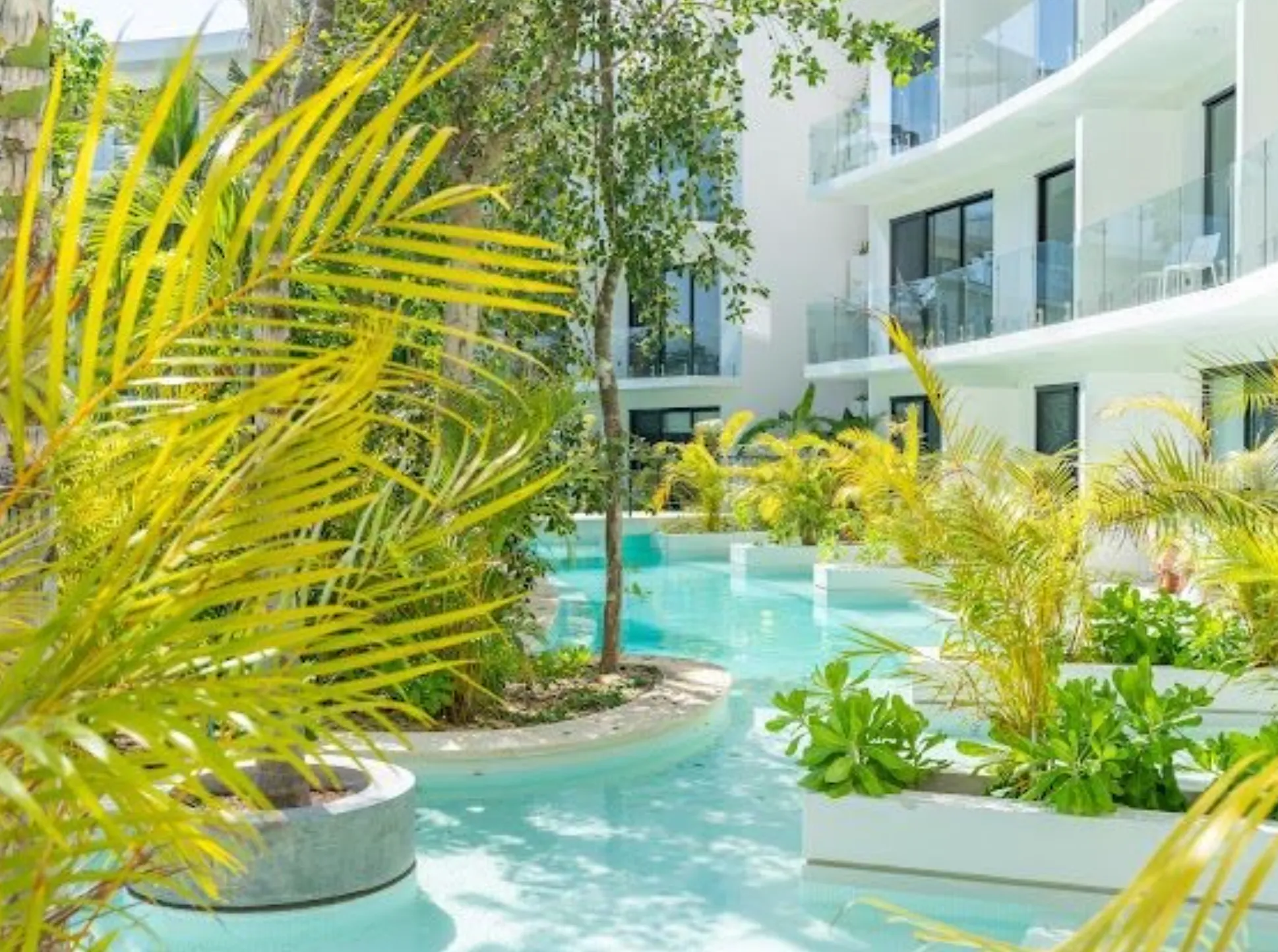Departamento en Venta - Av. Guardianes Mayas, La Veleta, Tulum - $2,900,000 - Vista 2