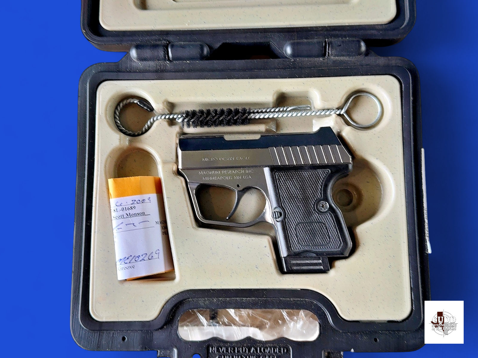 Magnum Research Micro Desert Eagle 380 Automatic 2009-img-13