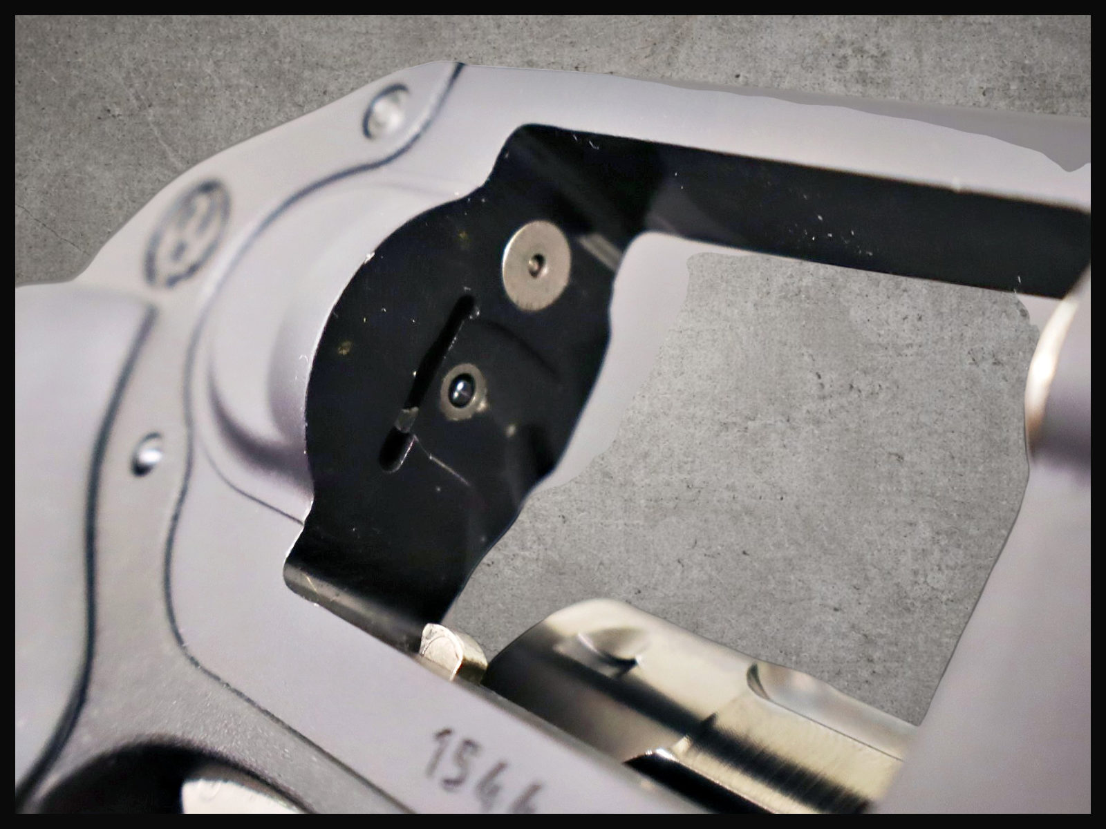 Ruger LCR 32 H&R Magnum Penny!-img-9