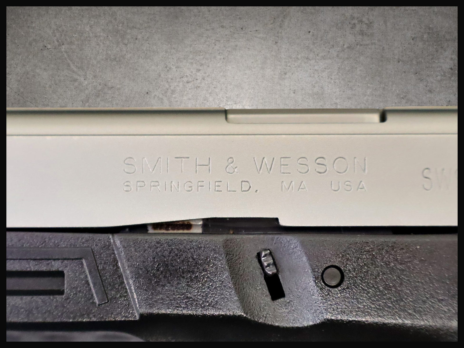 Smith & Wesson SW9VE Sigma 9mm Luger Penny!-img-11