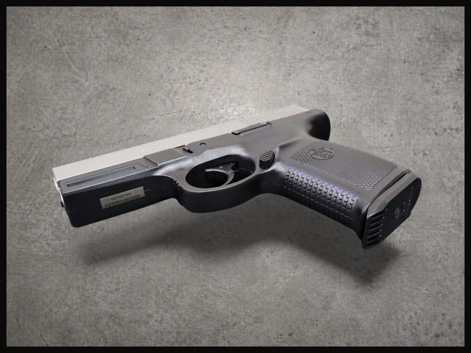 Smith & Wesson SW9VE Sigma 9mm Luger Penny!-img-9