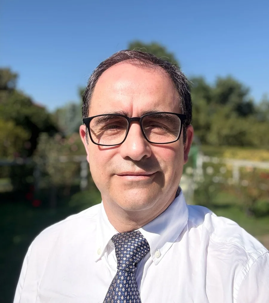 Dr. Félix Cárdenas