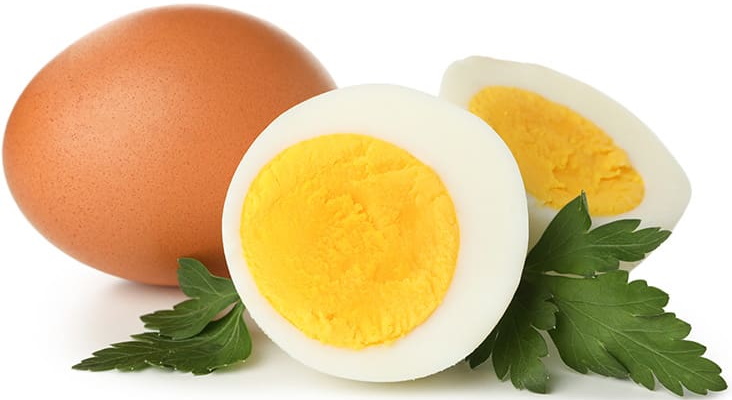 Alo Yumurta Pazarlama Grup Başkanı Kadir Kurtlar, tek bir yumurtada A, B5, B12, B2, B6, D, E ve K vitaminleri ile birlikte kalsiyum, çinko, fosfor, selenyum ve folat gibi besin değeri yüksek öğeler bulunduğuna dikkat çekti. Haber detayı CMO Haber'de.