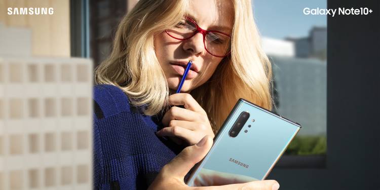 Samsung, yaşadığınız özel anılarınızı yakalama ve dostlarınızla paylaşmanız için yenilikçi yollar sunmaya öncülük ediyor. Samsung’un bu vizyonu Galaxy Note10’un yeni kamera özellikleriyle bir kez daha hayata geçiyor haber detayı Patron Haber'de.