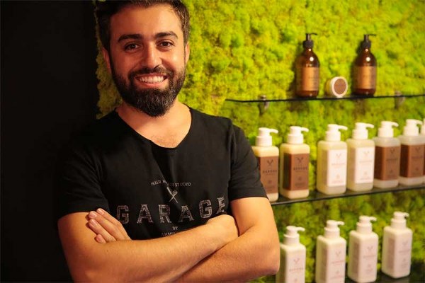 Ahmet Çoban’ın 3 yıla yakın bir süredir planladığı sağlıklı ve doğal saç bakım serisi Garage Organics, bir süredir devam eden Ar-Ge sonrasında, 2015 yılında hayata geçti.