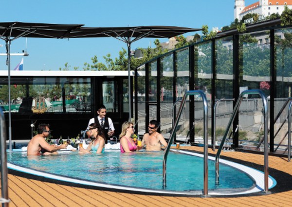 FEST Travel’ın delüks nehir yolculuklarının simge isimlerinden Amadeus Waterways işbirliğiyle düzenlediği programlar, farklı tarih seçenekleriyle misafirlerini bekliyor.
