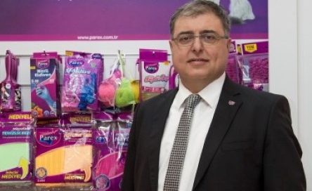Konuyla ilgili açıklama yapan Parex Genel Müdürü Atalay Yumurtacıoğlu, “Parex, her yıl olduğu gibi, bu yıl da yerli marketlere destek oluyor.