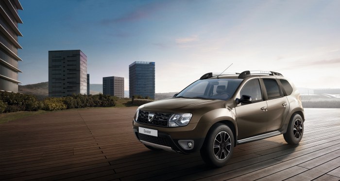 Sandero’nun yenilenen tasarımının yanı sıra yepyeni birçok donanım da ekleniyor. Autoshow’da, Sandero Stepway’in Easy-R yarı otomatik vites kutulu versiyonu müşterilerle buluşuyor.