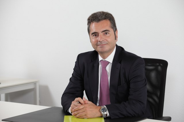 Goldcar CEO’su Juan Carlos Azcona konuyla ilgili şöyle konuştu: “Son yıllarda istikraklı bir büyüme stratejisi izliyoruz. Bu kapsamda açtığımız ofislerle pek çok yeni pazara adım attık."