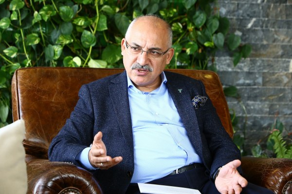TİM Başkanı Mehmet Büyükekşi, “Mübarek Kurban Bayramının mutluluğuna bir de ihracatımızdaki artışın eklenmesi deyim yerindeyse çifte bayram yaşamamıza vesile oldu."