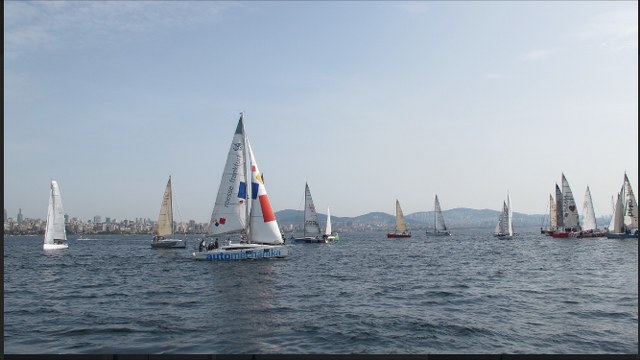 Turkcell Platinum Bosphorus Cup Döner Trofe Kupası'nı evine götürme hakkına sahip olacak.