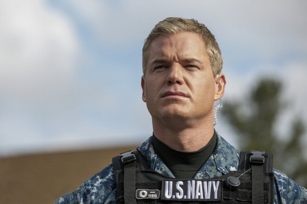 William Brinkley tarafından yazılan “The Last Ship” isimli romandan uyarlanarak 2014 yılından itibaren yayınlanmaya başlanan ve çekimleri gerçek bir savaş gemisinde yapılan dizi; 4 aylık bir görev için kutuplara gidecek olan Nathan James.