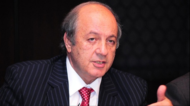Anadolu Grubu Yönetim Kurulu Başkanlığı görevini halen sürdüren Tuncay Özilhan aynı zamanda Anadolu Vakfı ve çeşitli Anadolu Grubu şirketlerinin de Yönetim Kurulu Başkanıdır.