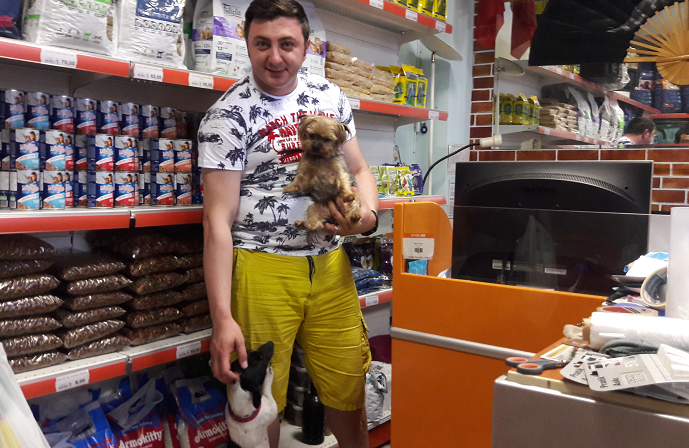 Ümit Yılmaz "Biz uzun süredir Gülbağ'da Pet Shop işletiyoruz."
