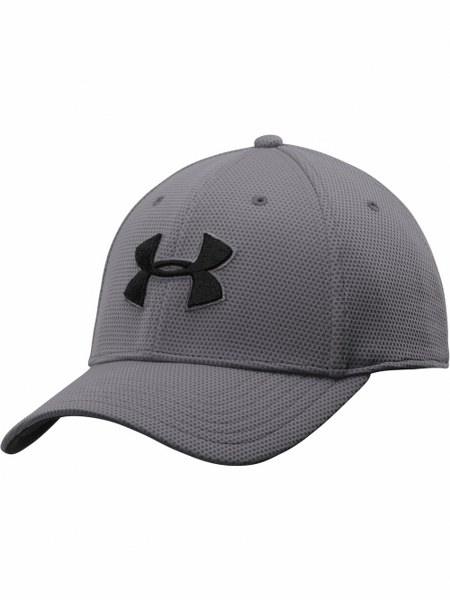 Under Armour, şık koleksiyonu ile bayramda stilinden ödün vermeyenler için birbirinden farklı seçenekler sunuyor.