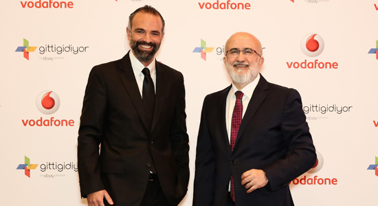 GittiGidiyor Genel Müdürü Öget Kantarcı da şirketin 2017 yılındaki en önemli hedeflerinden birisinin e-ticaret sektörünü büyütmek olduğunu belirtti.