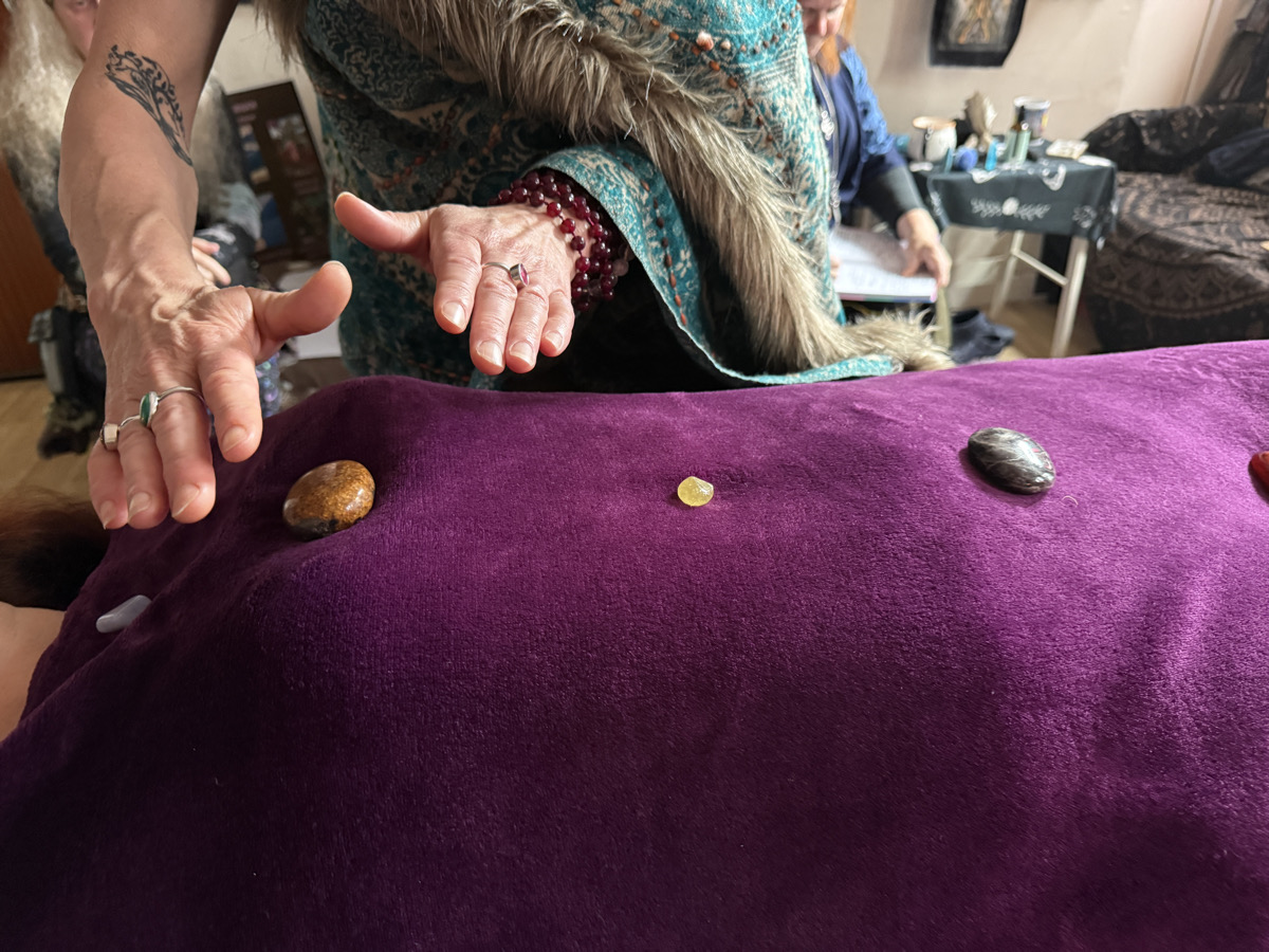 Bee Helygen — astrology in Glastonbury