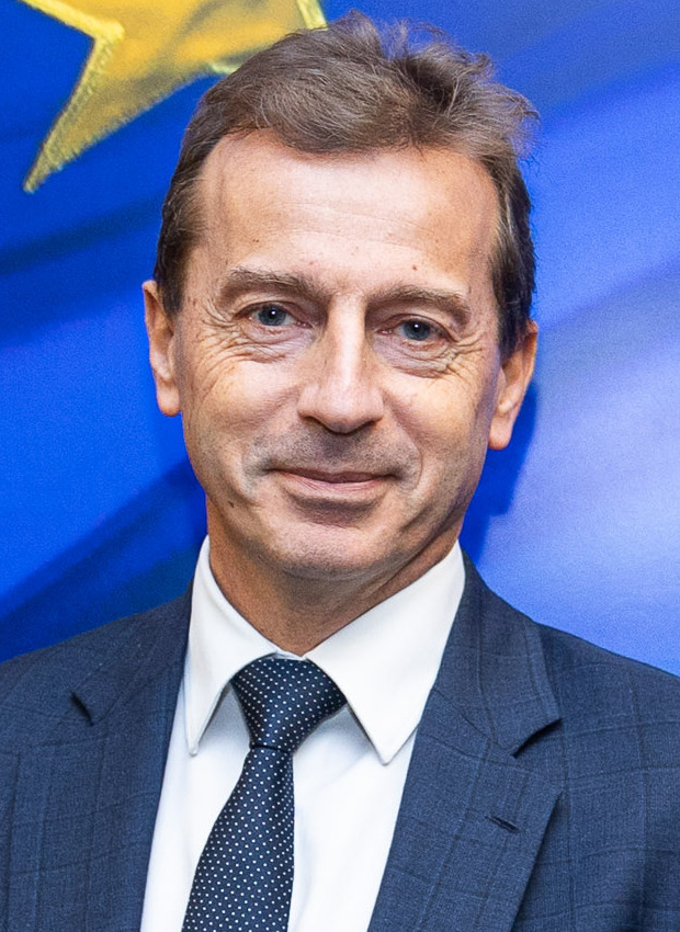 Guillaume Faury: Airbus CEO - French Aviation Excellence Leading European Aerospace Innovation