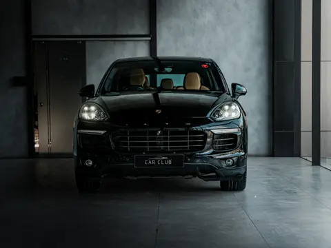 2016 Porsche Cayenne S