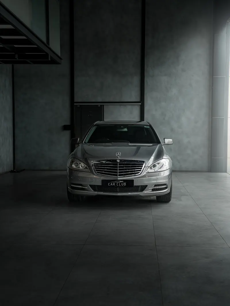 2010 Mercedes Benz S350 — photo 1