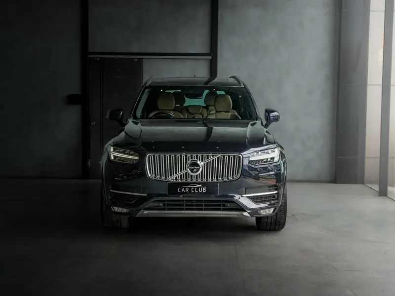 2018 Volvo XC90 D5 INSCRIPTION
