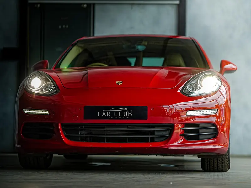 2015 Porsche Panamera