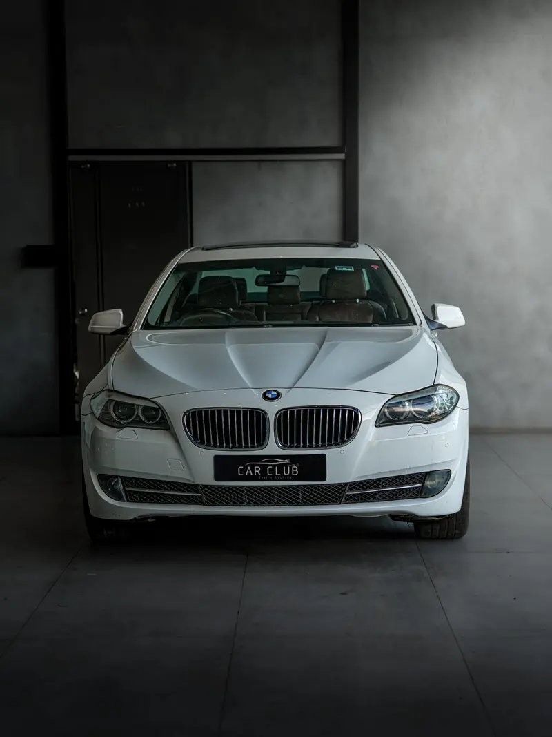 2012 BMW 520 D — photo 1