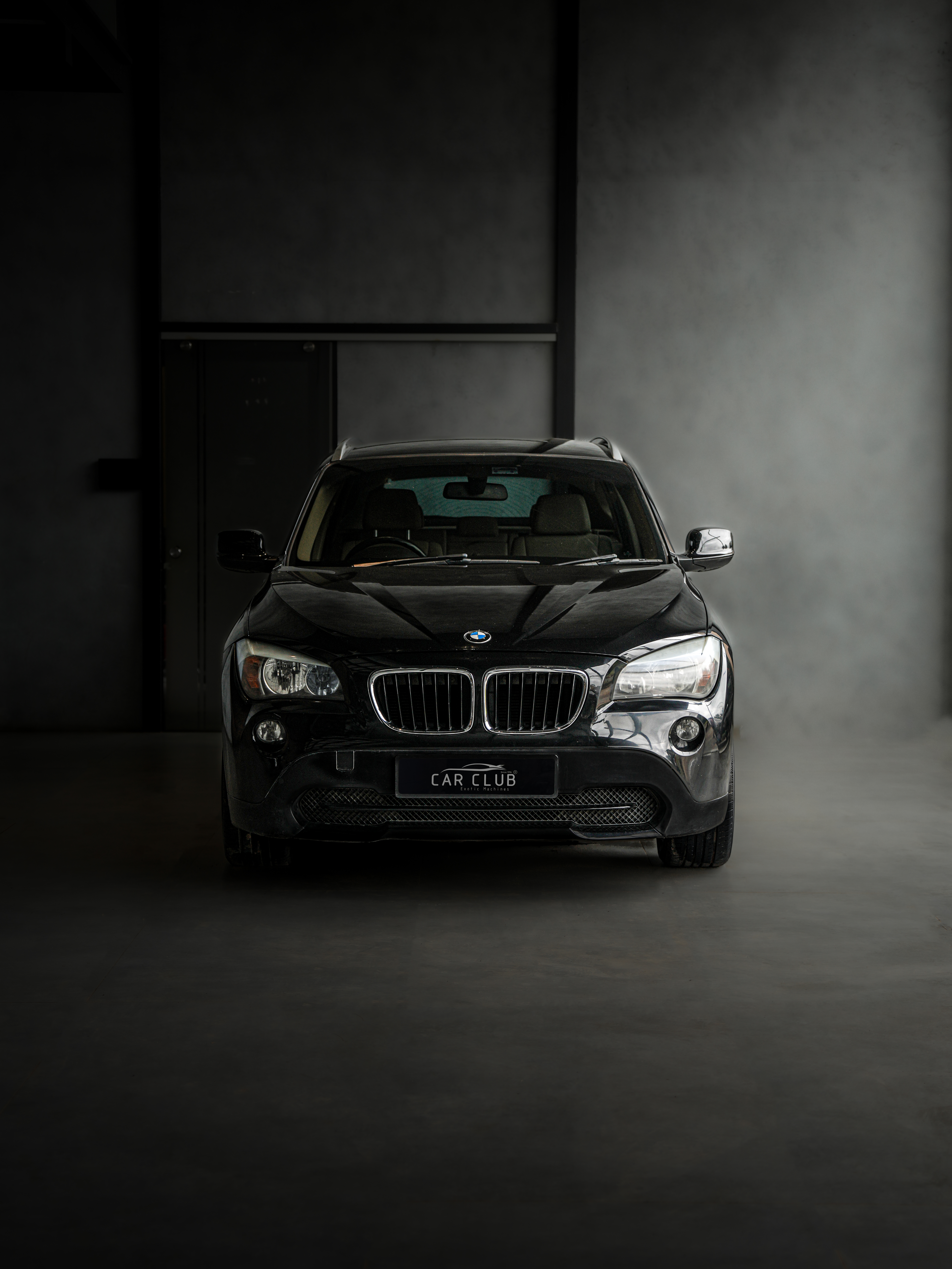 2012 BMW X1 — photo 1