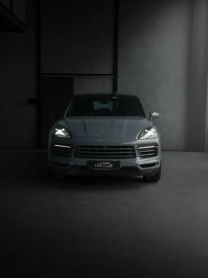 2018 Porsche Cayenne — photo 1
