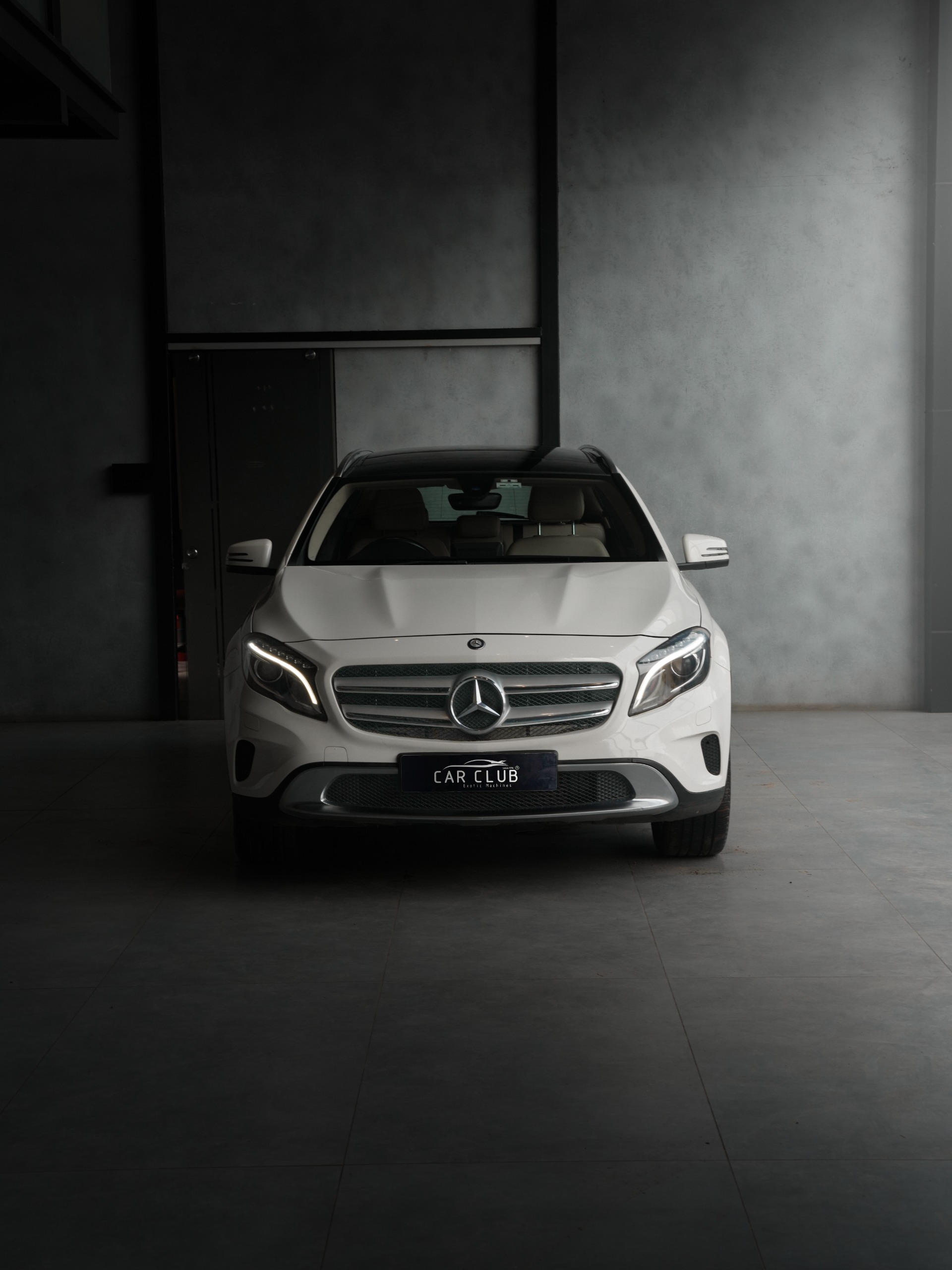 2016 MERCEDES BENZ GLA