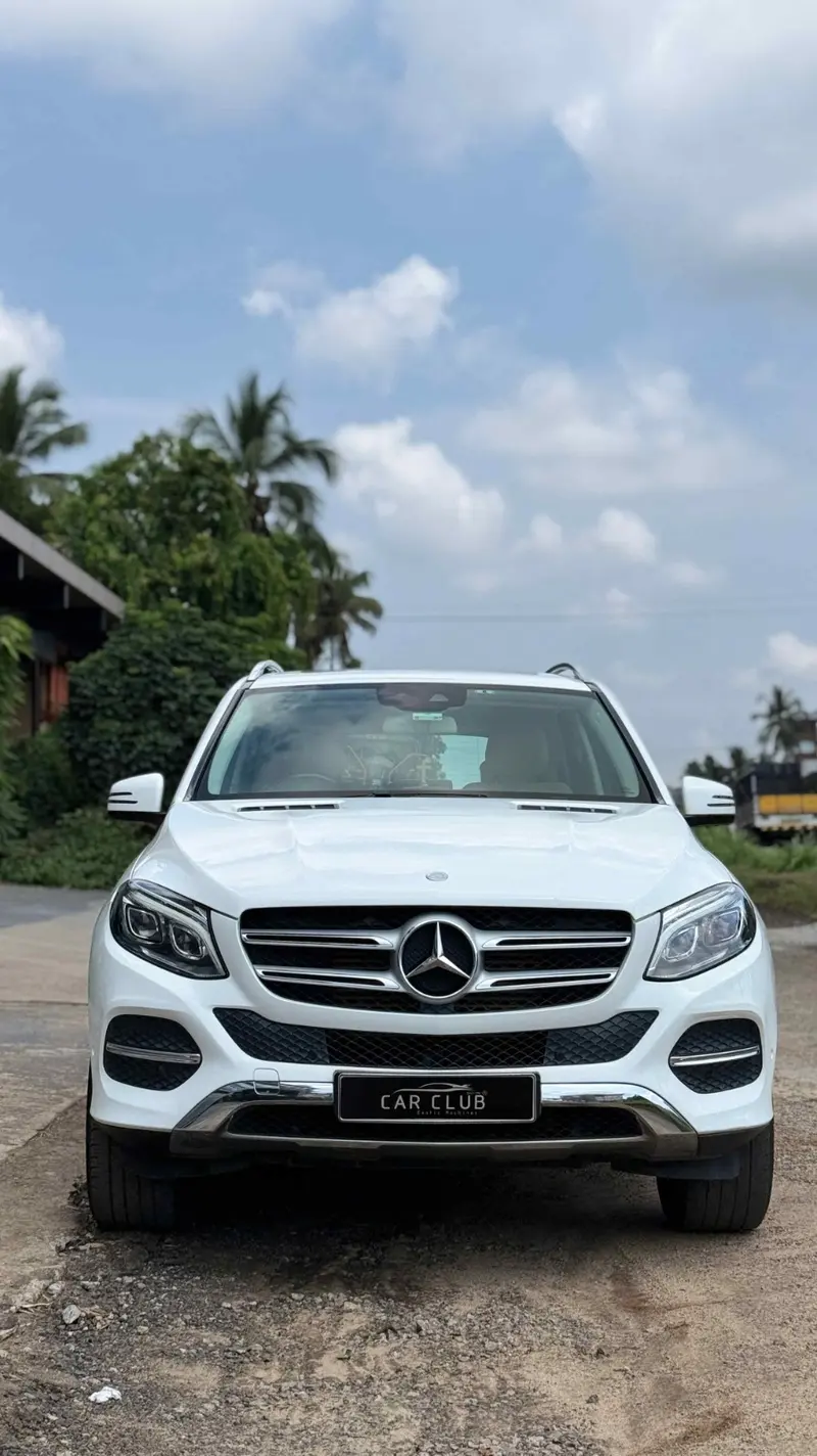 2015 Mercedes Benz GLE 250D — photo 1