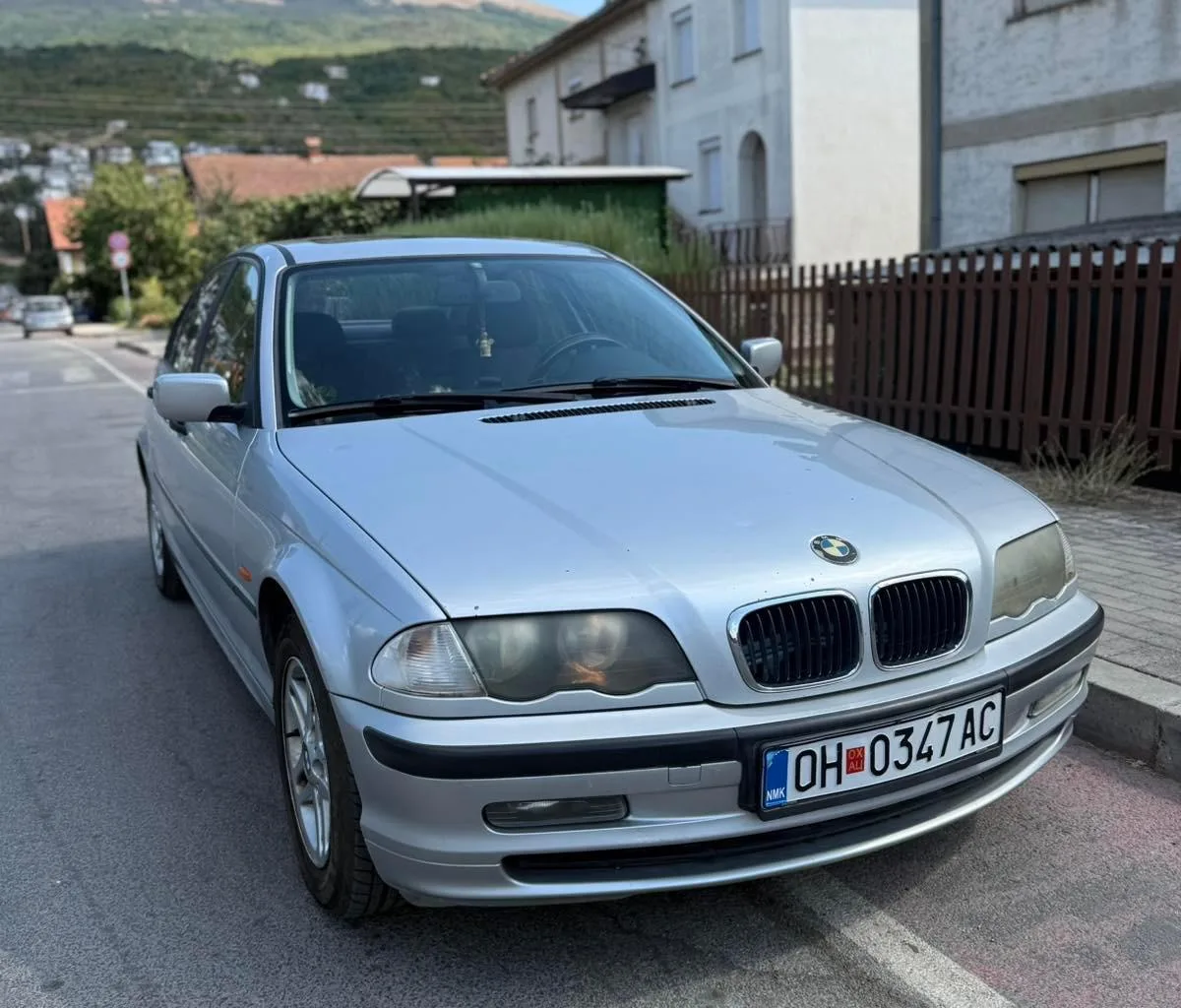 BMW 320 2001