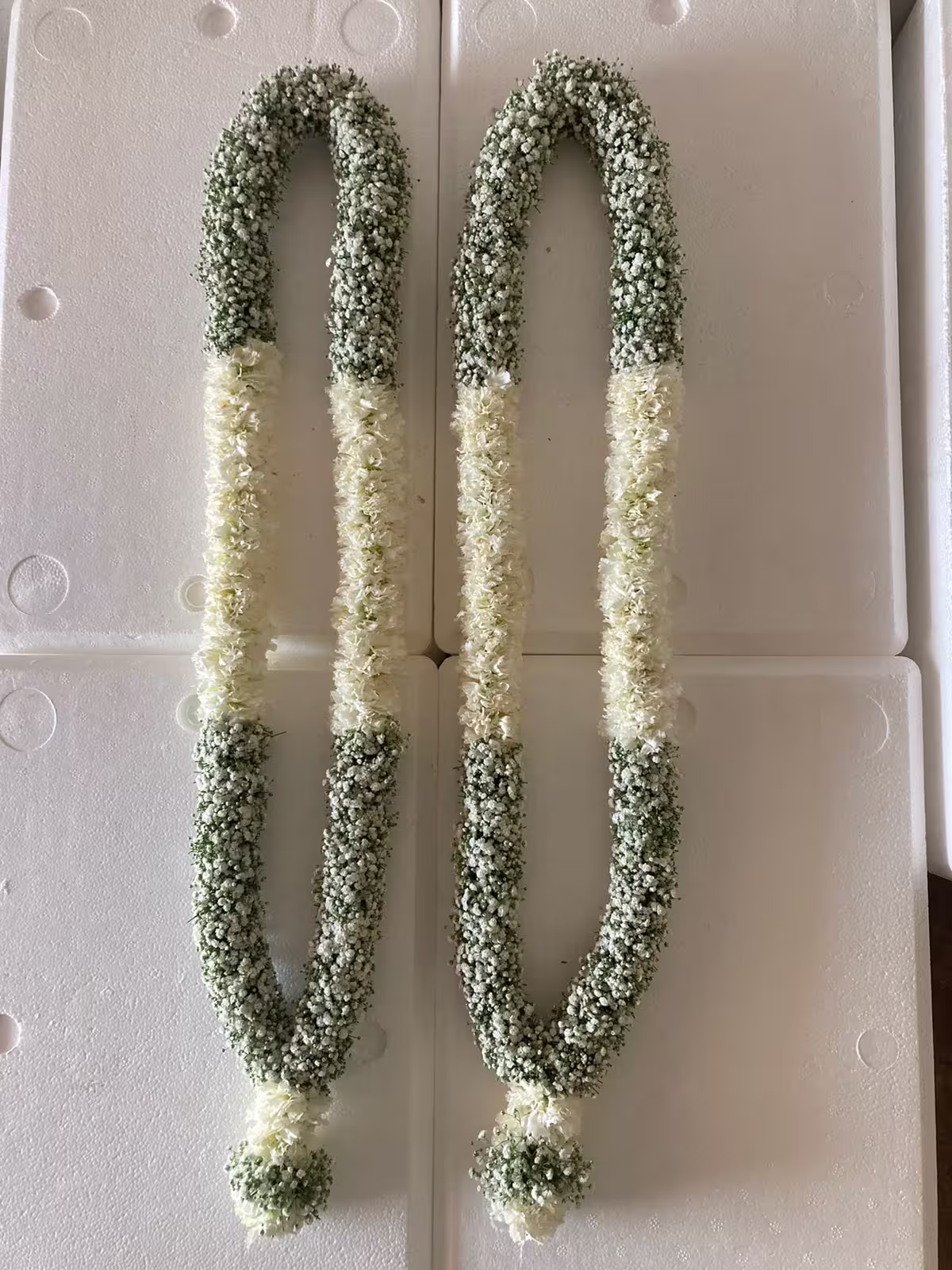 Carnation Garland variation 4