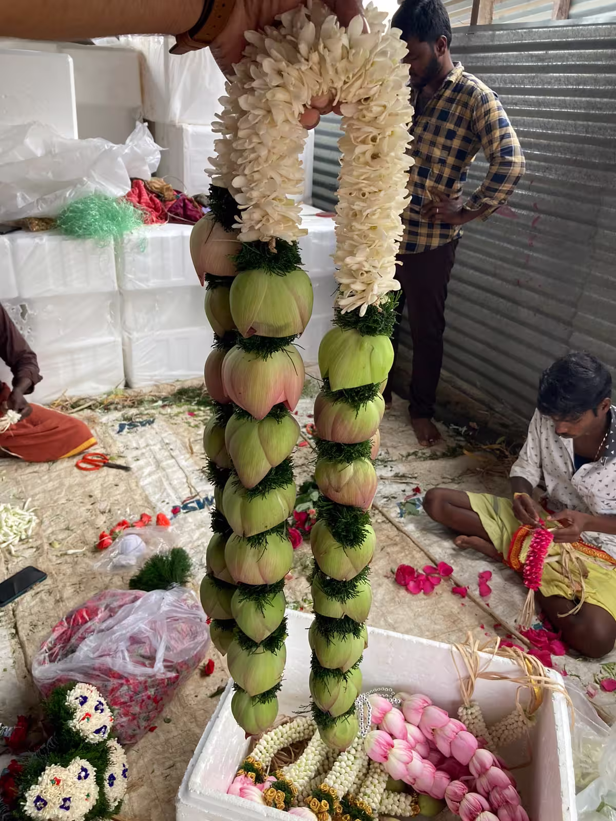 Lotus Garland variation 3