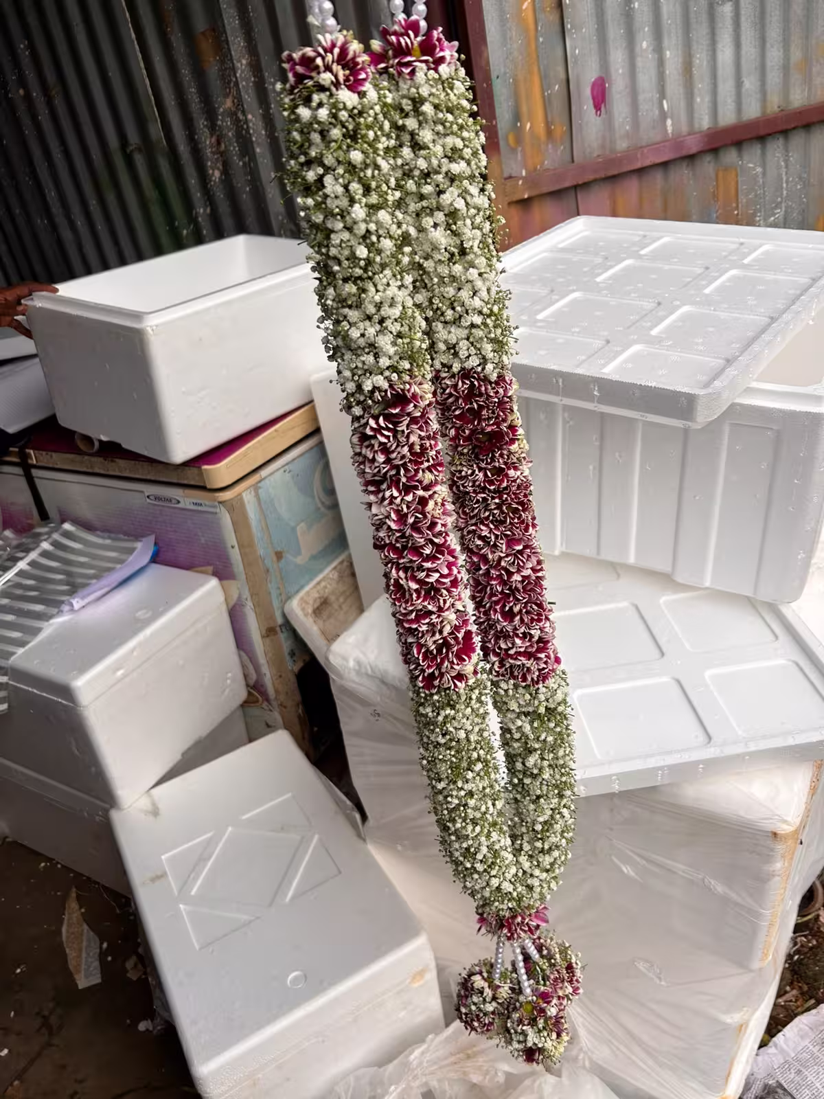 Premium Garland variation 5