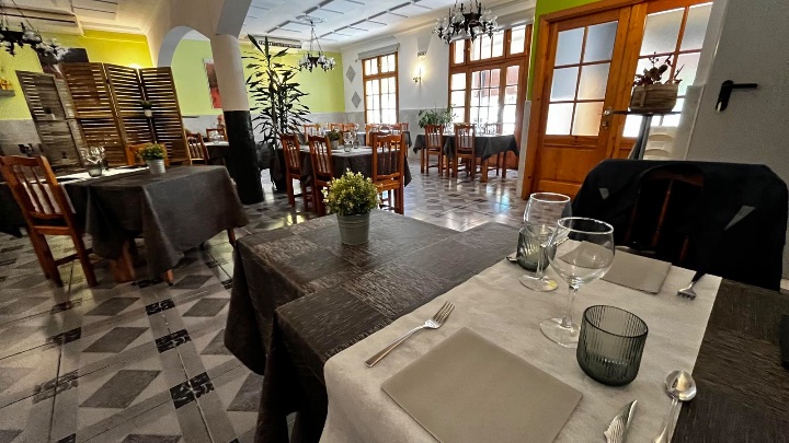 Mas de Barbarens, restaurant Lo Racó. Molt bé !