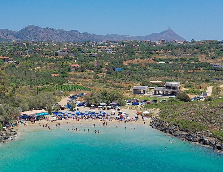 Tersanas beach