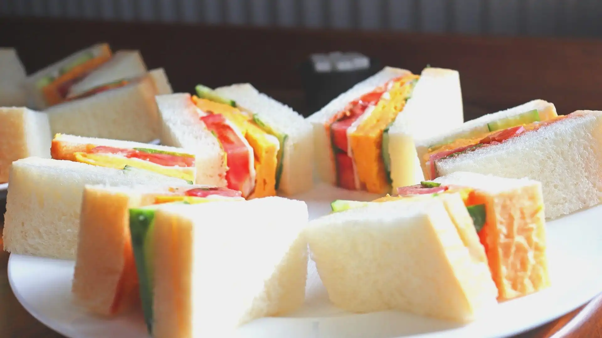 求人イメージ画像・阪急うめだ本店・販売運営スタッフ［サンドイッチ］