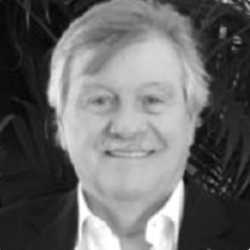 Dr. Ricardo Auriemma