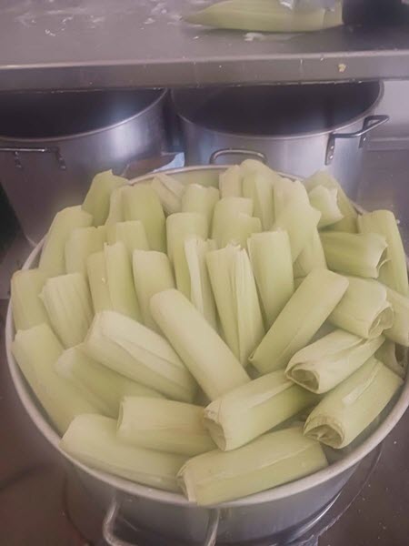 Hugo's Tamales de Elote