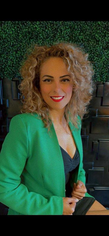 Laura Macias - Coach, Terapeuta PNL  logo