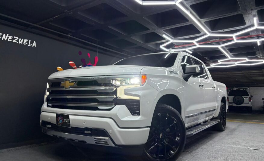 Chevrolet Silverado High Country 3.0 Turbo – Año 2022 - Foto 1