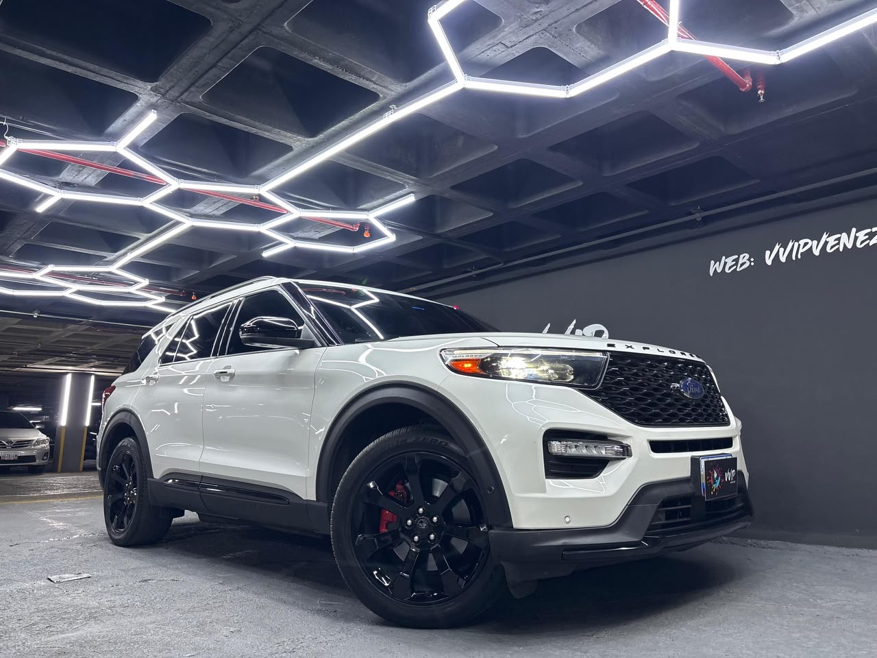 Ford Explorer ST - Año 2023