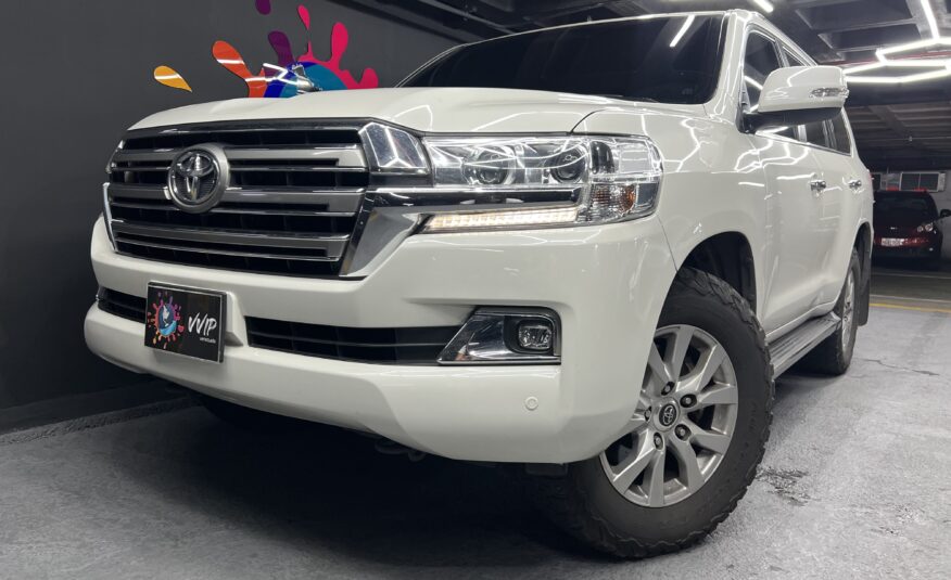 Toyota Land Cruiser V8 5.7 (LC200) – Año 2021 - Foto 1